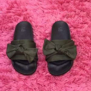 Kali Green Slippers